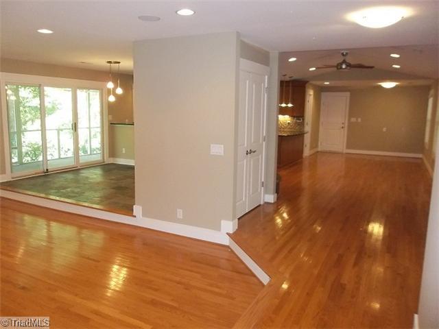 5520 East Rockingham Road Greensboro, NC 27407 - Photo 5 of 14 Interior Space/Layout.