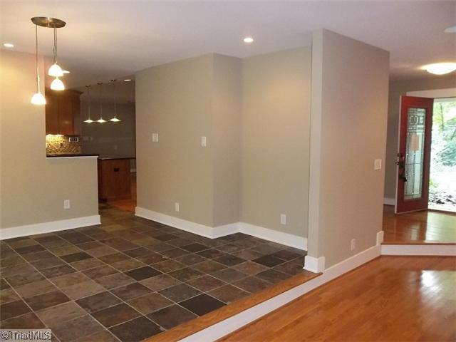 5520 East Rockingham Road Greensboro, NC 27407 - Photo 9 of 14 Interior Space/Layout.