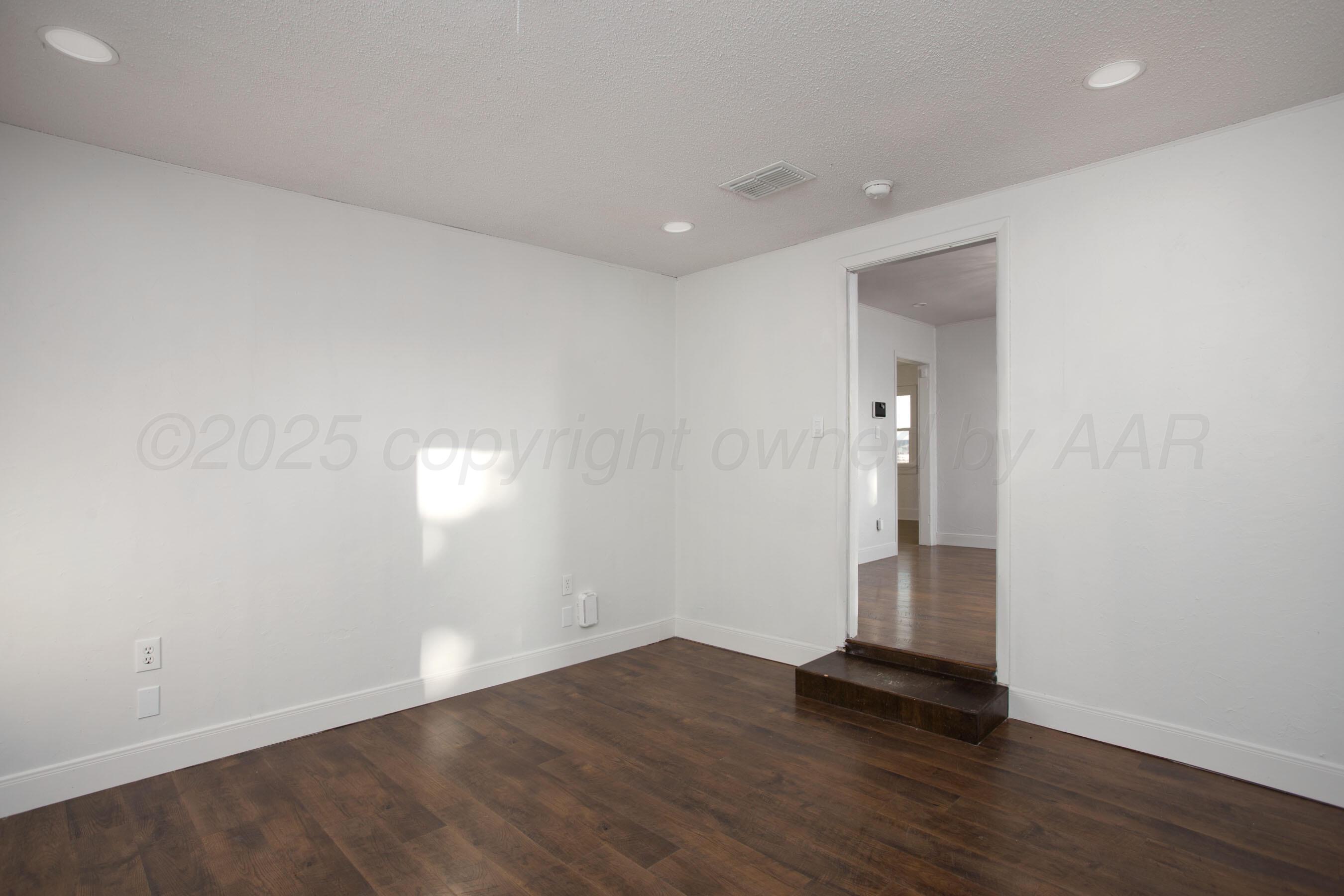 1105 Main Street Panhandle, TX 79068 - Photo 33 of 38 26