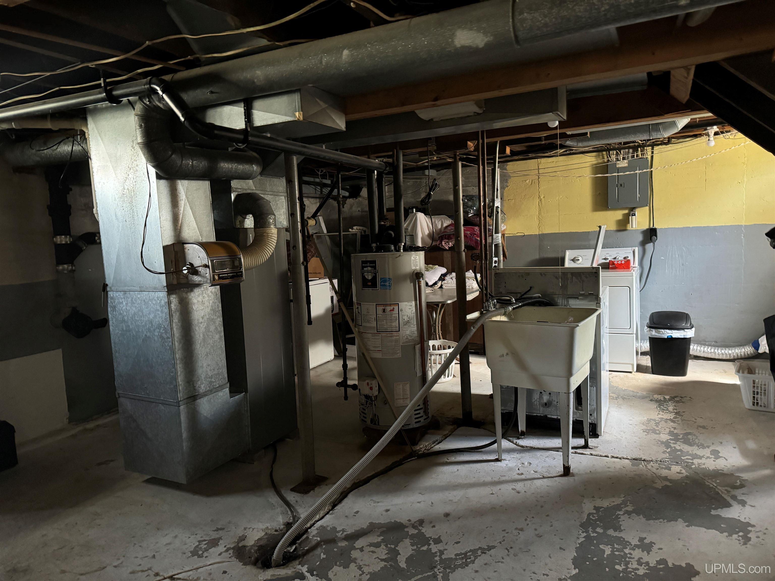631 North 3rd Street L'Anse, MI 49946 - Photo 8 of 8