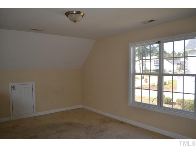 5333 Logos Court Raleigh, NC 27610 - Photo 14 of 19 Gallery Image 14