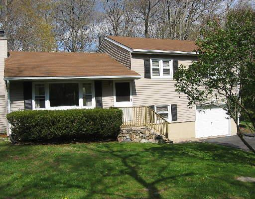 11 Ball Pond Road Danbury, CT 06811 - Photo 1 of 1 Gallery Image 1