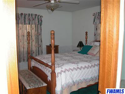 5018 Old Mill Road Fort Wayne, IN 46807 - Photo 9 of 17