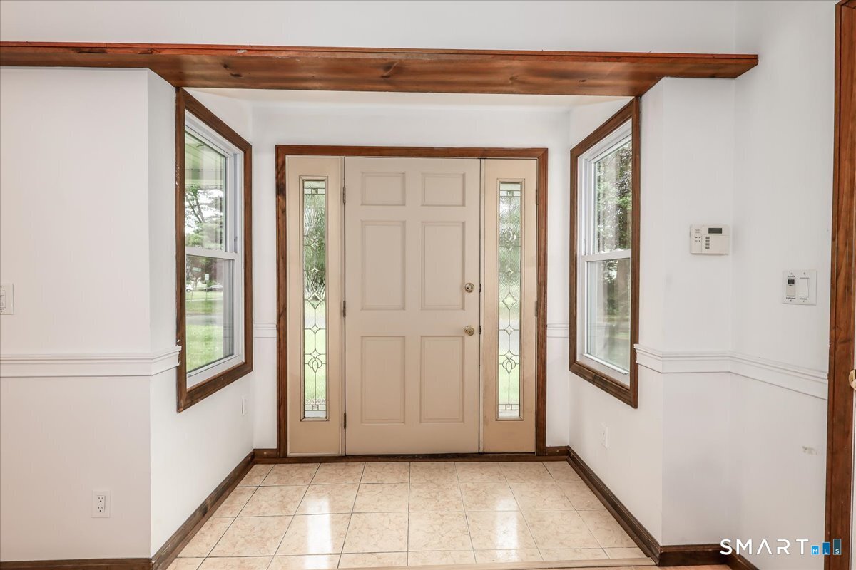 6 Caye Road Danbury, CT 06811 - Photo 14 of 32