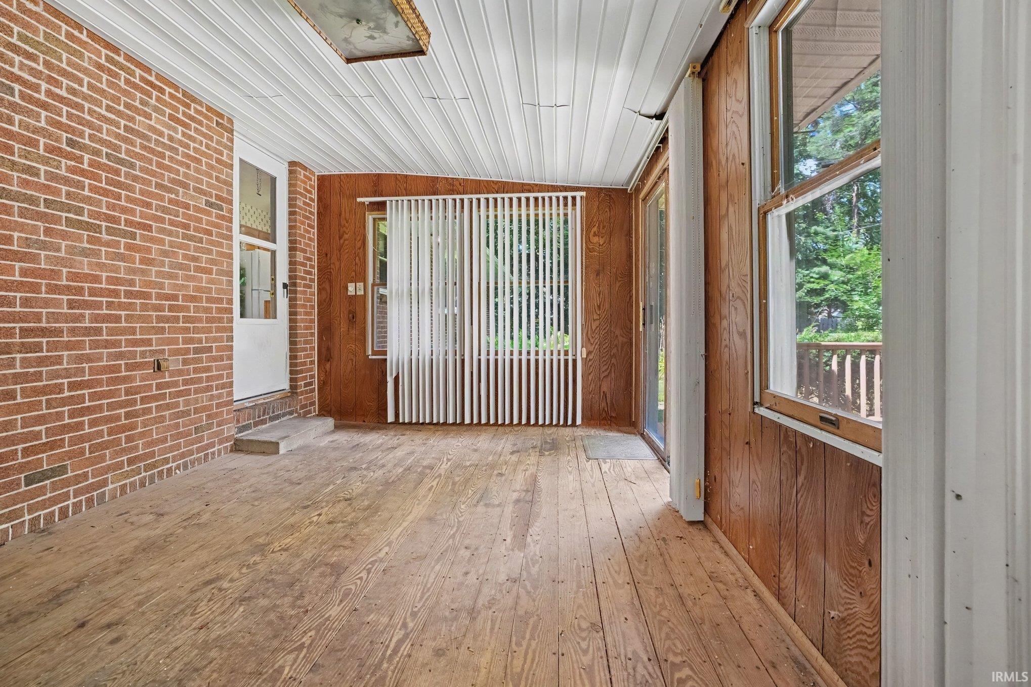 51678 Grape Road Granger, IN 46530 - Photo 10 of 26 Gallery Image 10