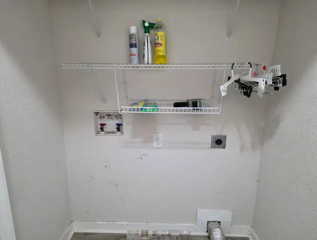 $1,750 | 205 Ivy Lane, Kerrville, TX 78028