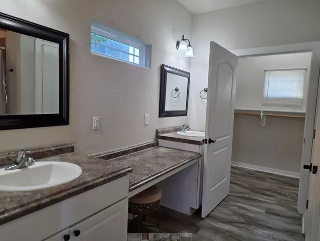 $1,750 | 205 Ivy Lane, Kerrville, TX 78028