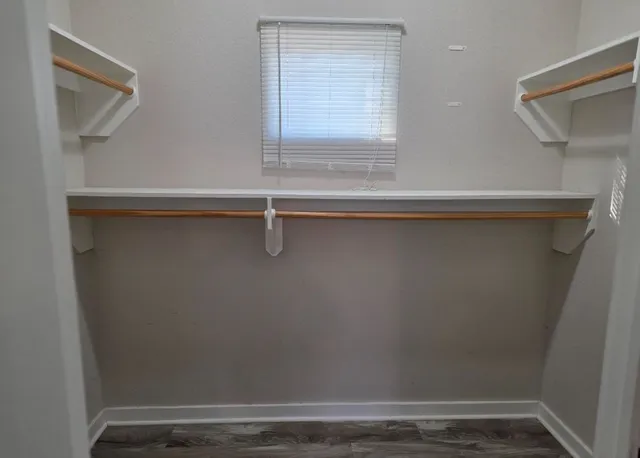 $1,750 | 205 Ivy Lane, Kerrville, TX 78028