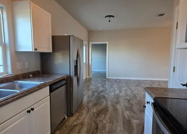 $1,750 | 205 Ivy Lane, Kerrville, TX 78028