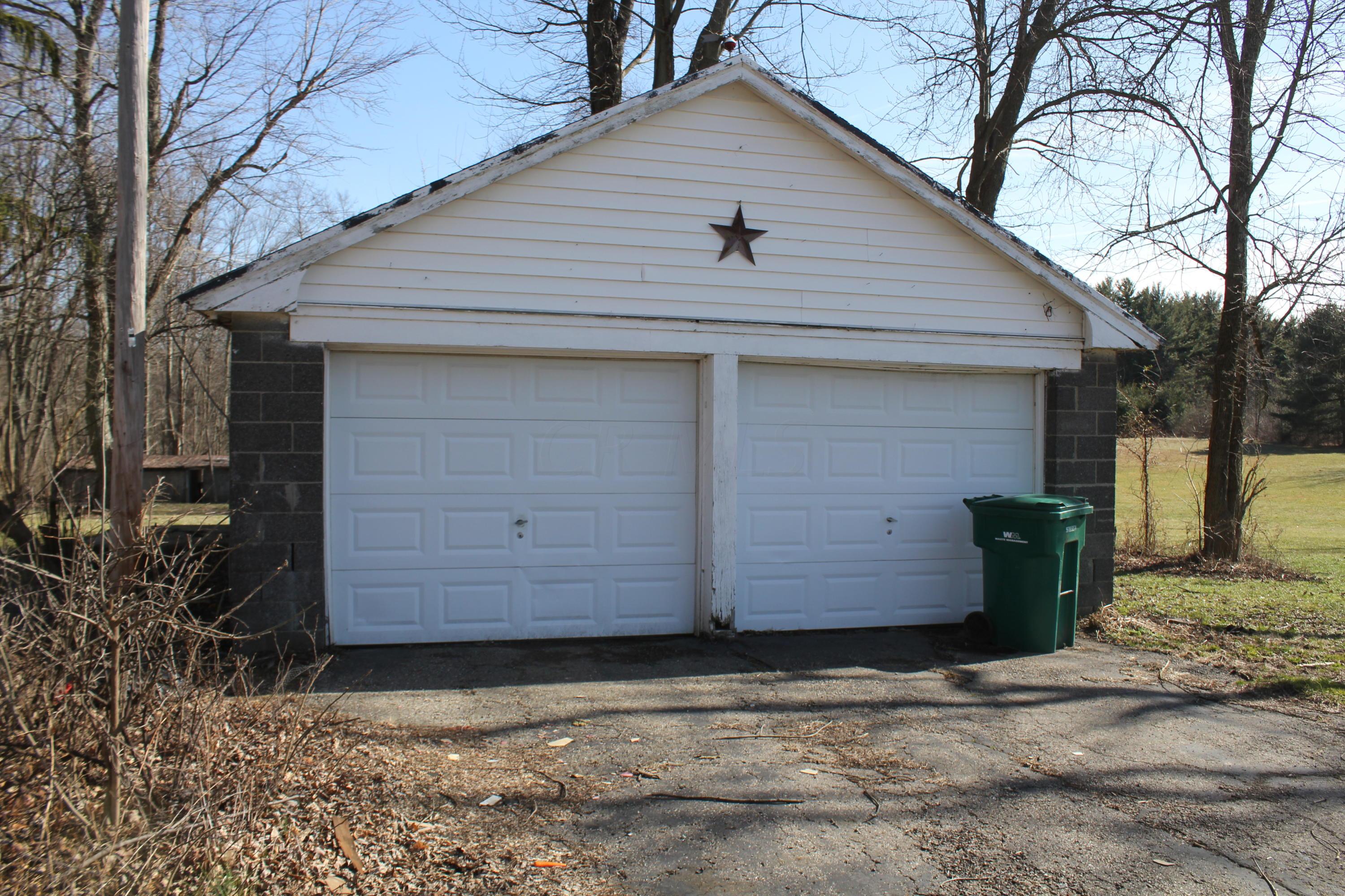 8696 Dunham Road Mount Vernon, OH 43050 - Photo 13 of 30