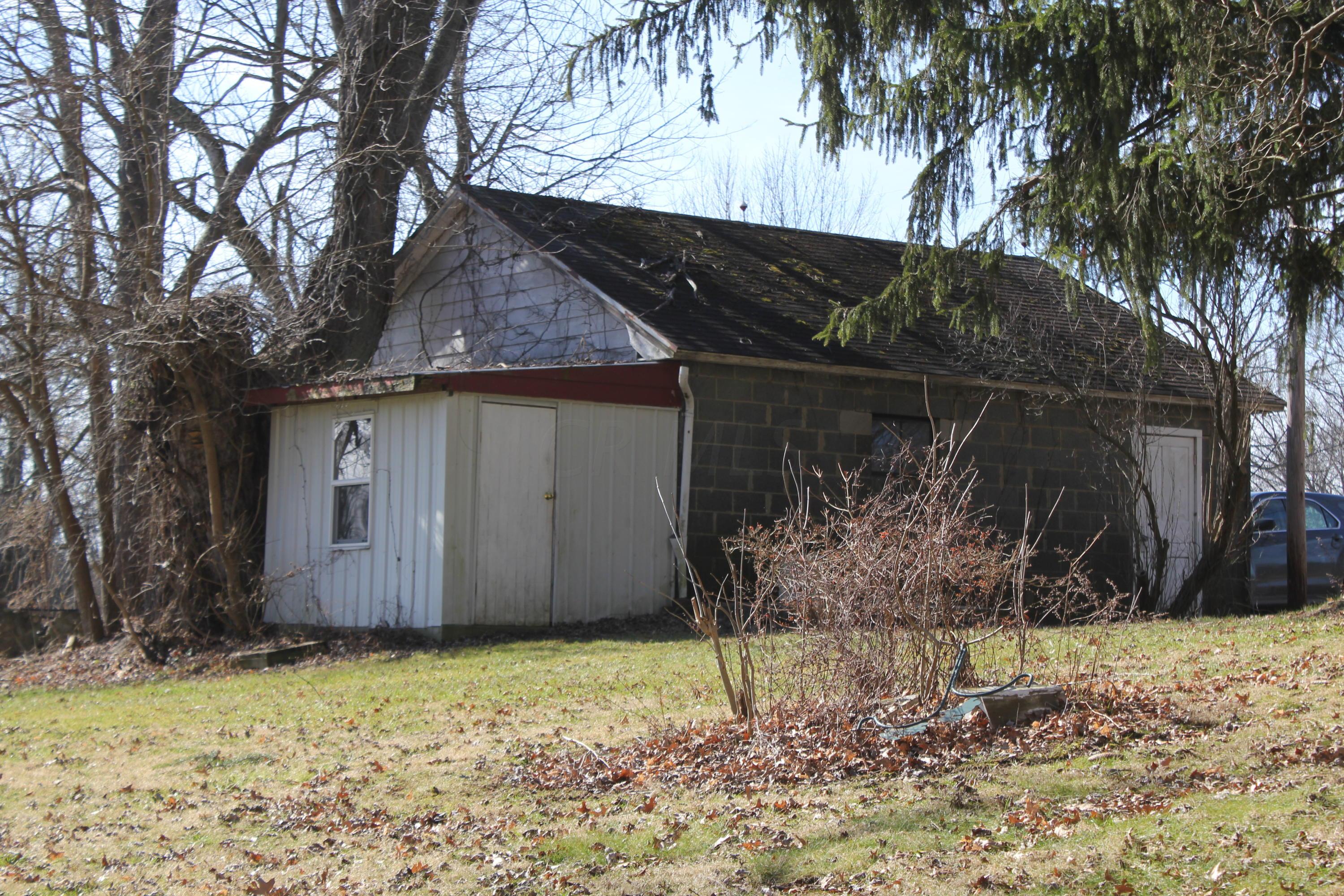 8696 Dunham Road Mount Vernon, OH 43050 - Photo 9 of 30
