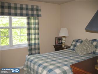 289 Greenview Road Yardley, PA 19067 - Photo 6 of 12 Bedroom 2