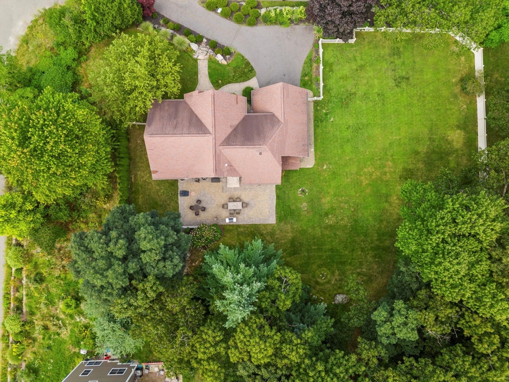 58 Mansfield Road Lynnfield, MA 01940 - Photo 35 of 42 an aerial view of a house with garden space and street view