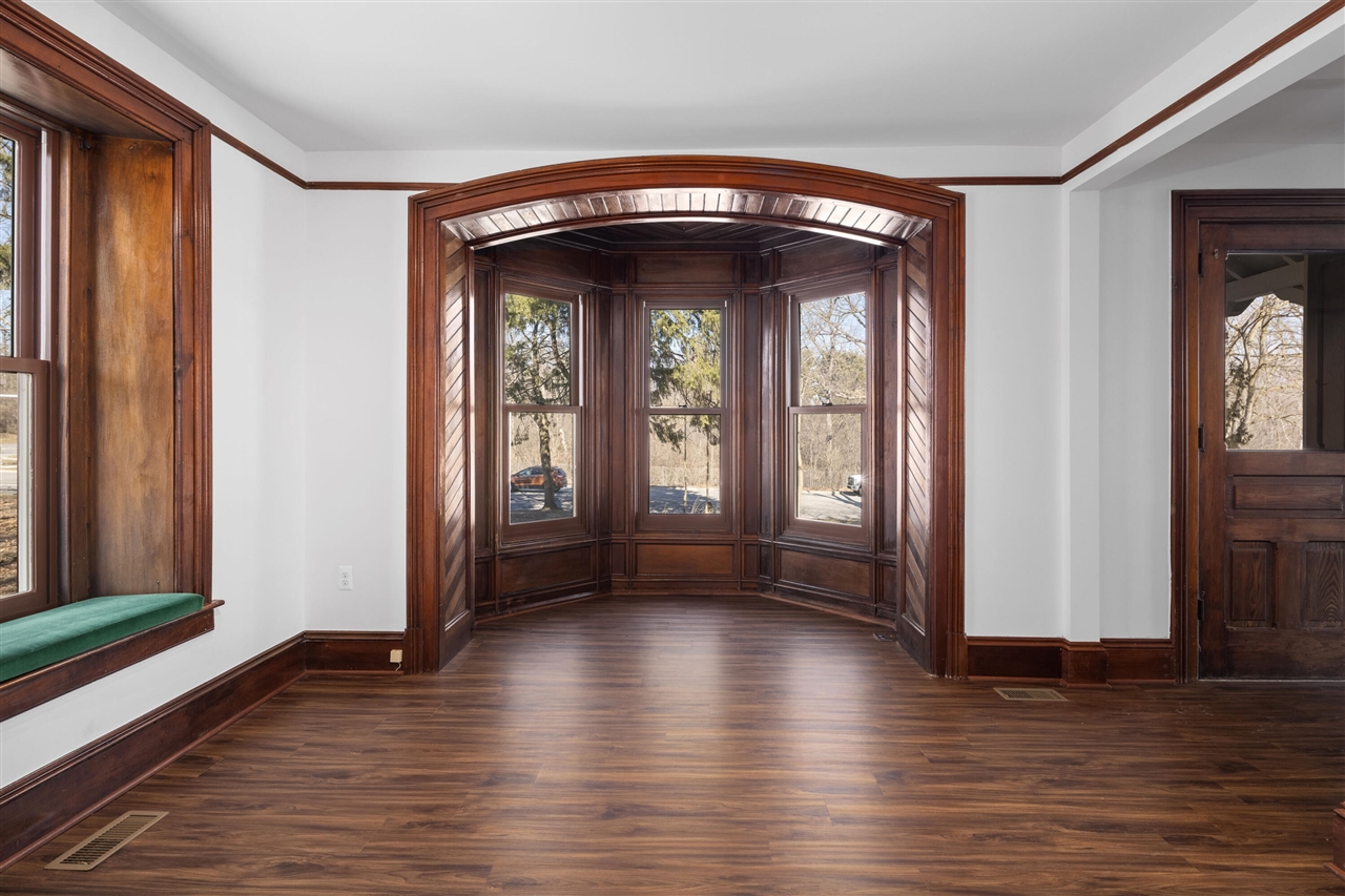 4540 Geddes Road Ann Arbor, MI 48105 - Photo 6 of 38