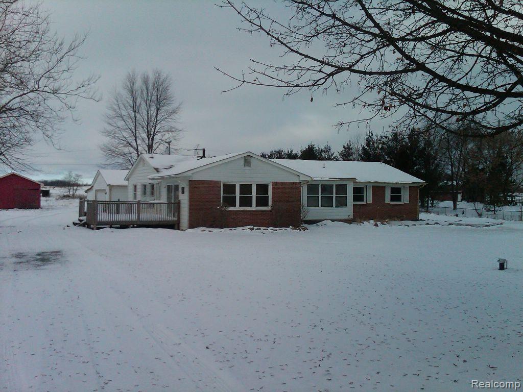 7131 Tower Road South Lyon, MI 48178 - Photo 1 of 8 IMG02938-20101227-1021