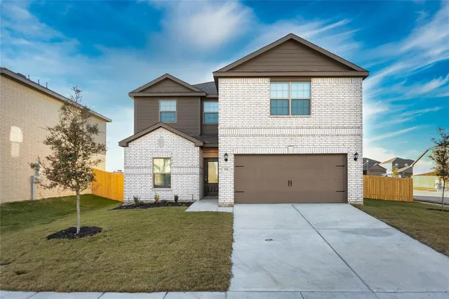 $2,200 | 274 Honeysuckle Lane, Princeton, TX 75407