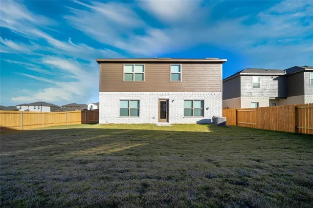 $2,200 | 274 Honeysuckle Lane, Princeton, TX 75407