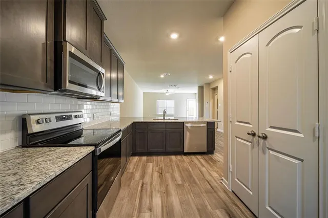 $2,200 | 274 Honeysuckle Lane, Princeton, TX 75407