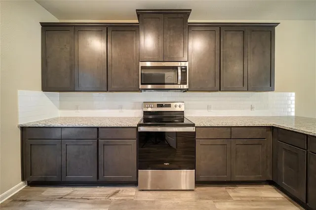 $2,200 | 274 Honeysuckle Lane, Princeton, TX 75407