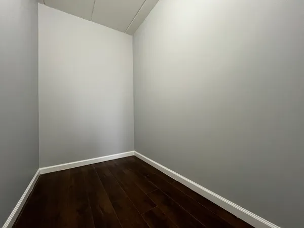 $159,900 | 1620 Richmond Street, Unit 306, Joliet, IL 60435