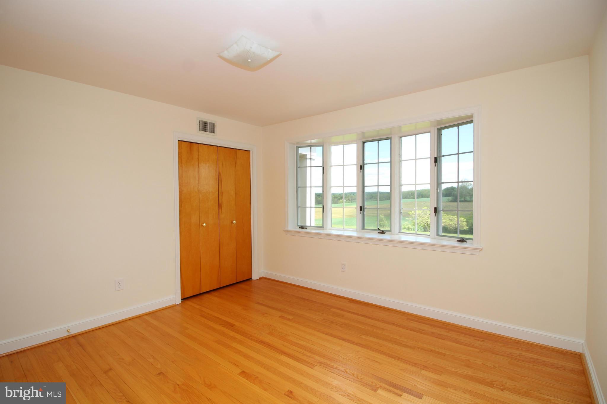 27000 Clarksburg Road Damascus, MD 20872 - Photo 15 of 30 Bath (Master)