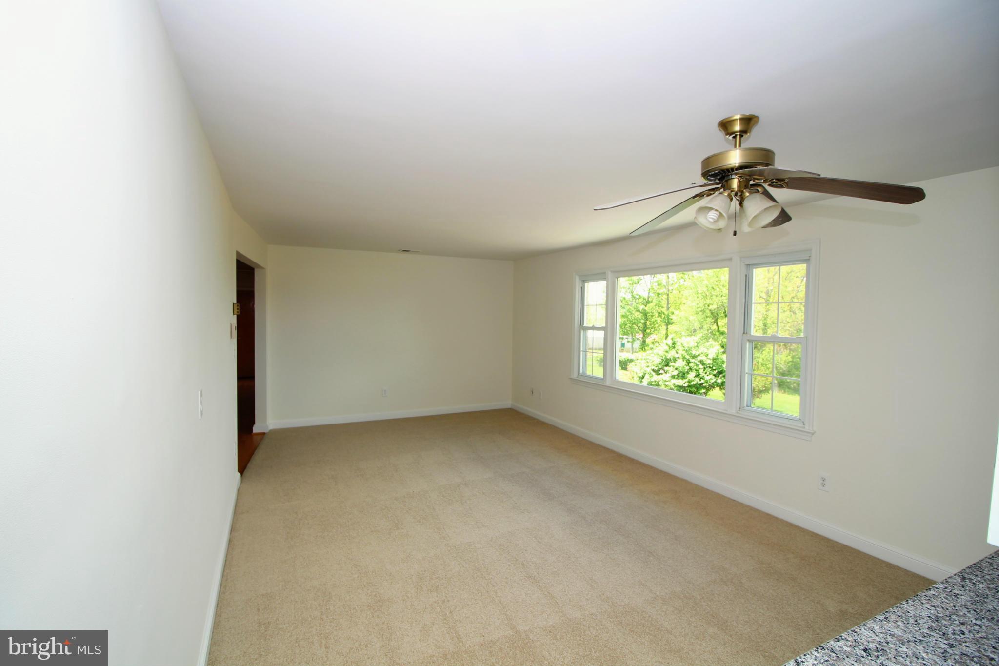 27000 Clarksburg Road Damascus, MD 20872 - Photo 10 of 30 Dining Room