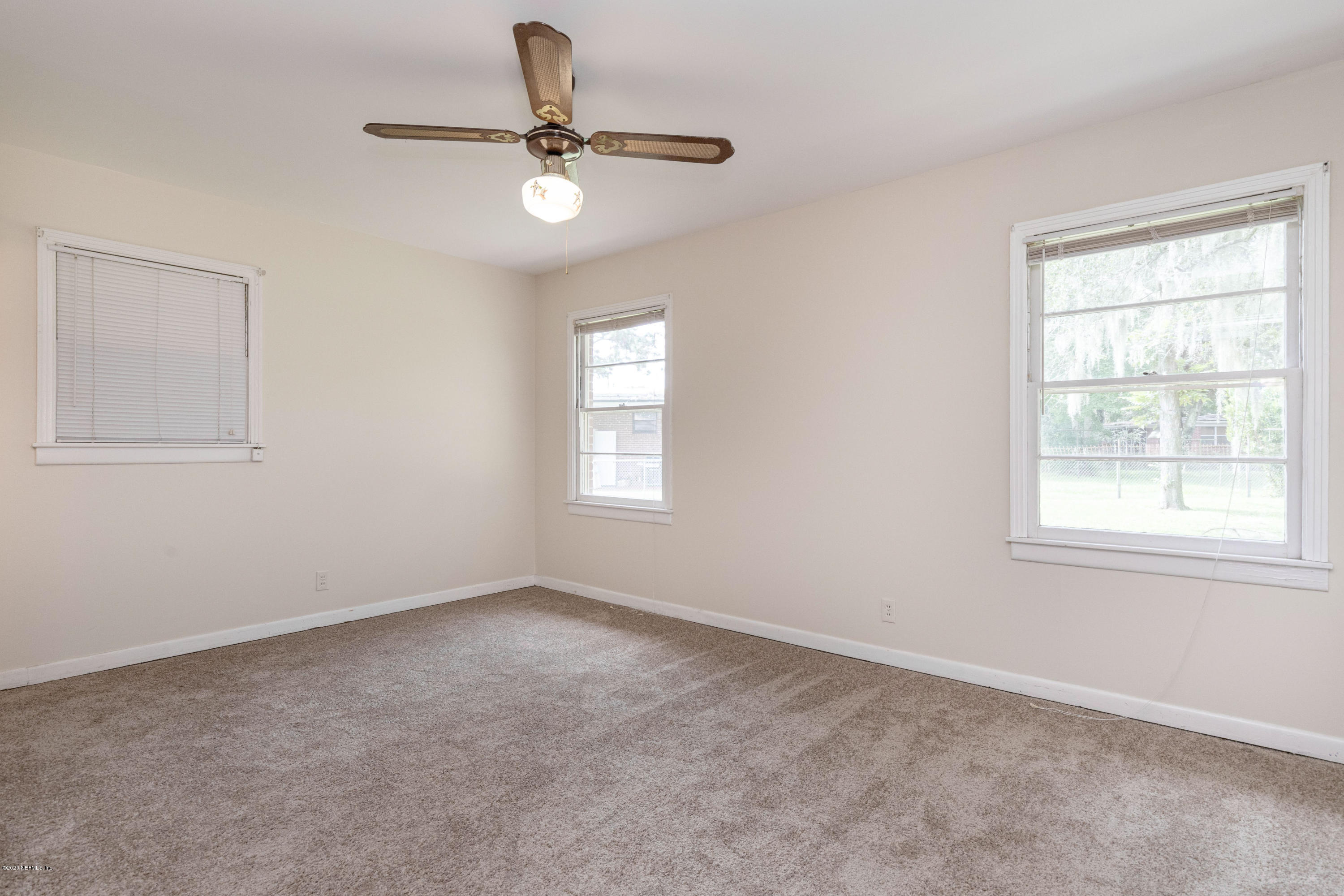 7450 Midway Road Jacksonville, FL 32244 - Photo 26 of 39 25-OWNERS BEDROOM