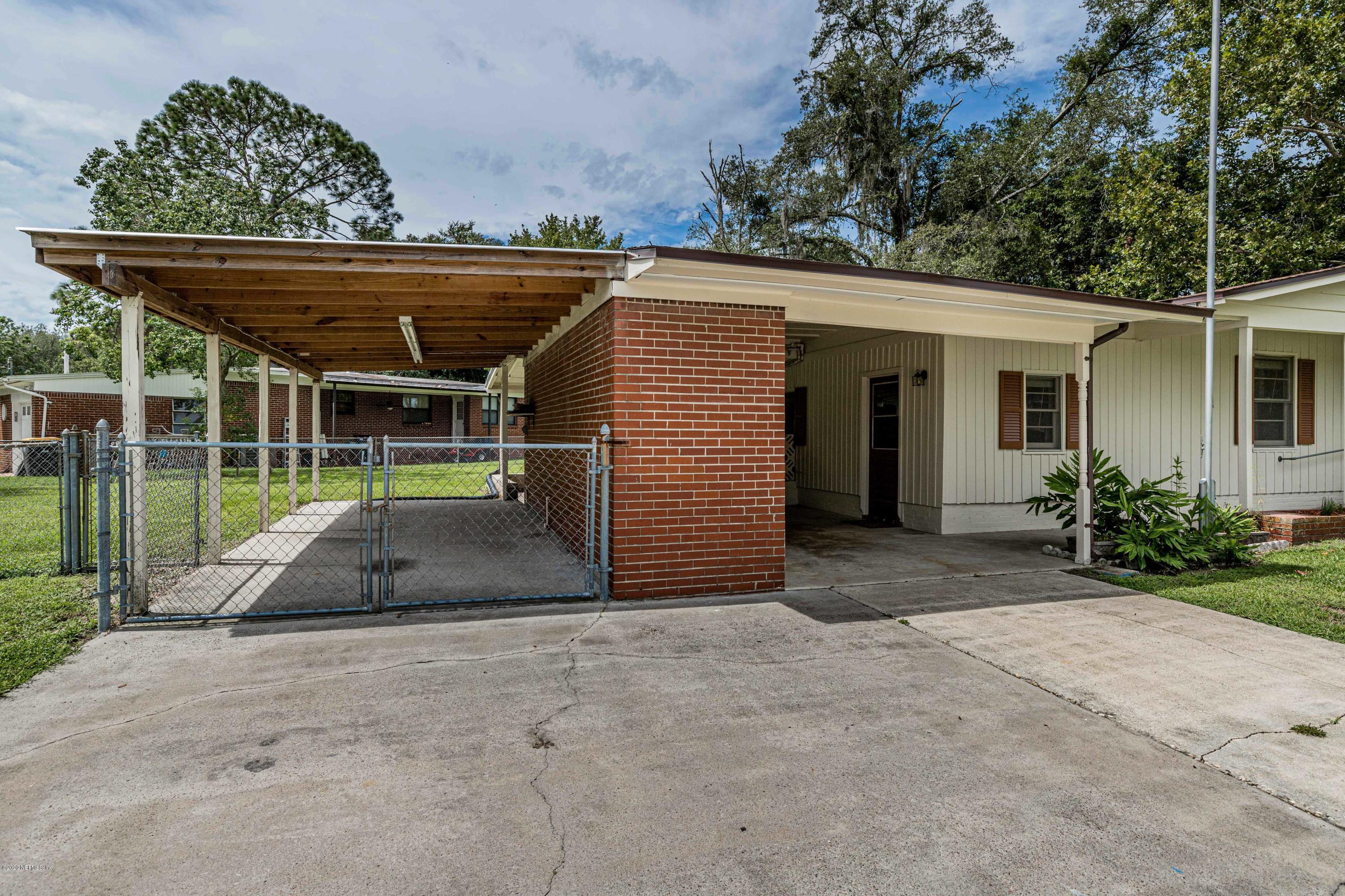7450 Midway Road Jacksonville, FL 32244 - Photo 4 of 39 4-CAR PORT