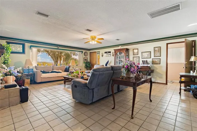 $575,000 | 1708 Richard Ervin Parkway, Tarpon Springs, FL 34688