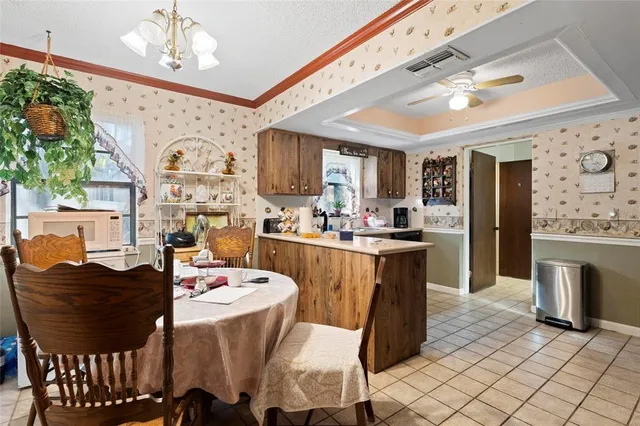 $575,000 | 1708 Richard Ervin Parkway, Tarpon Springs, FL 34688