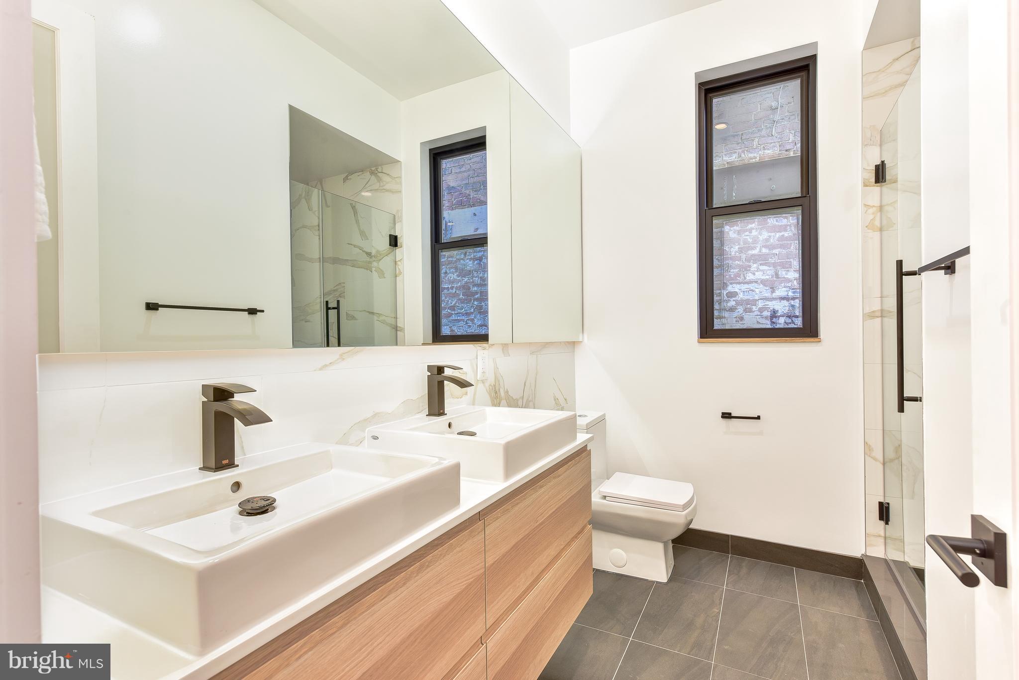 1526 6th Street Northwest, Unit 1 Washington, DC 20001 - Photo 23 of 34 Bathroom (Master)