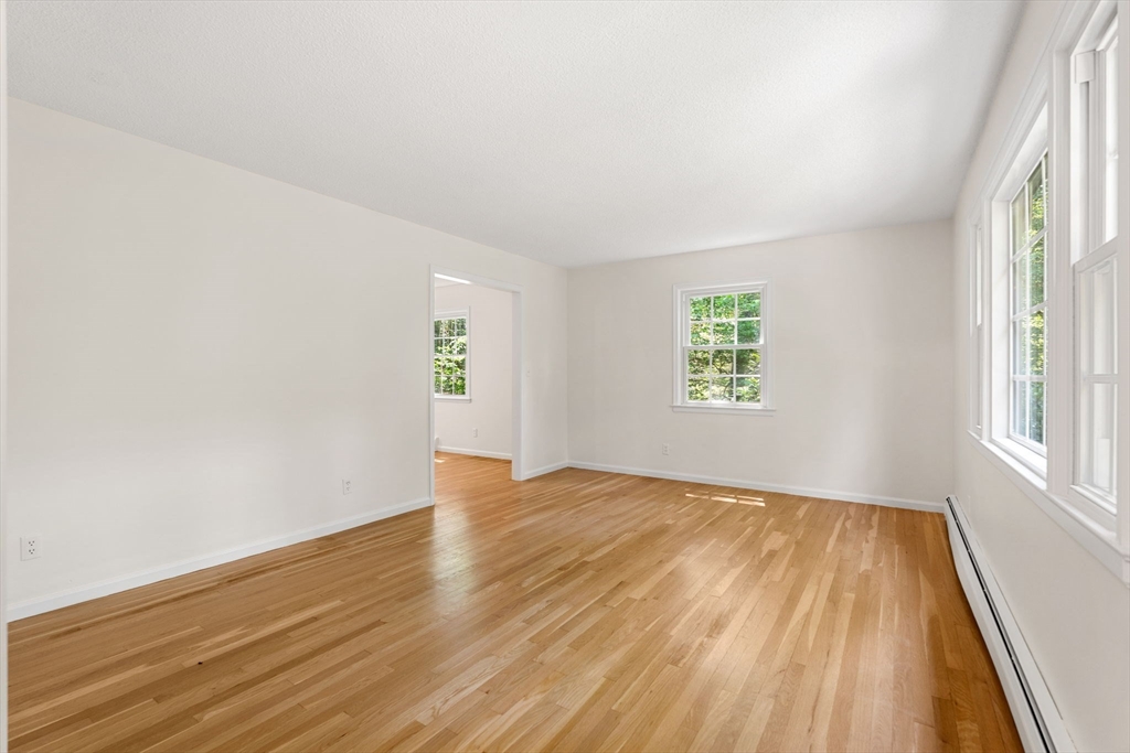 7 Hidden Ledge Road Manchester, MA 01944 - Photo 28 of 38