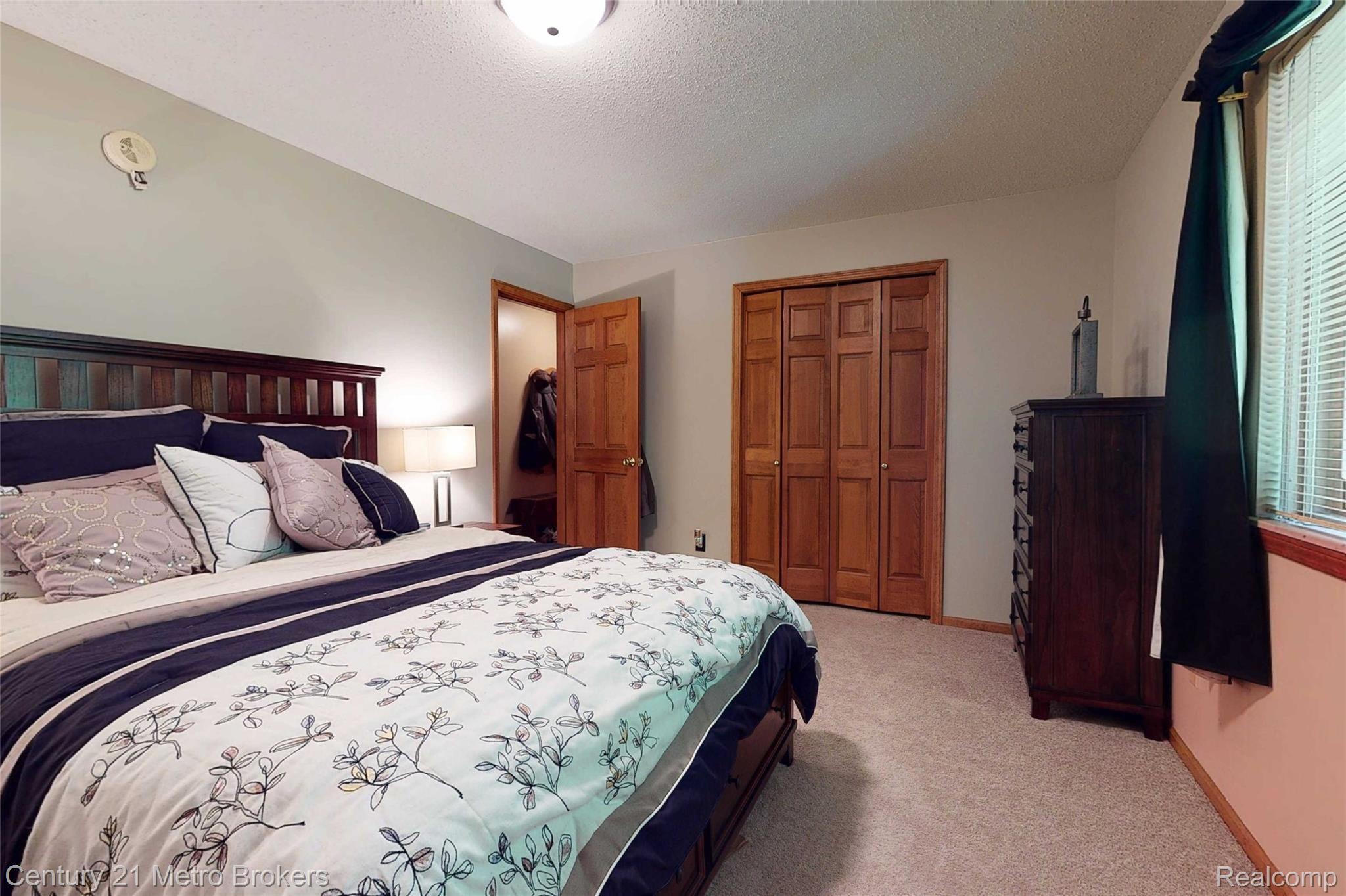 9341 Pettit Road Birch Run, MI 48415 - Photo 31 of 76 9341-Pettit-Rd-28 Bedroom.jpg