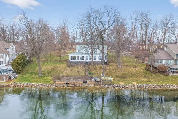 $3,750,000 | 61305 Crooked Creek Road, Cassopolis, MI 49031