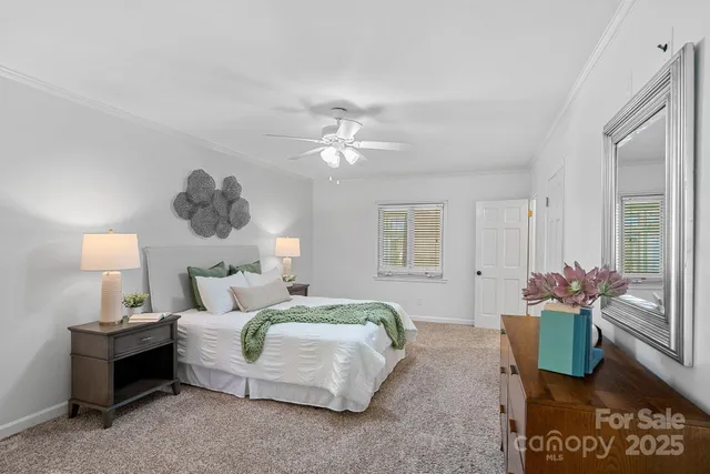 $679,000 | 1622 Piccadilly Drive, Charlotte, NC 28211