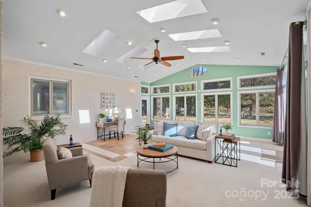 $679,000 | 1622 Piccadilly Drive, Charlotte, NC 28211