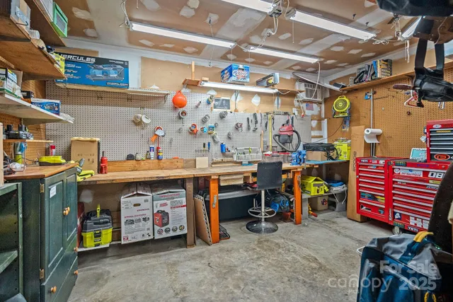 $679,000 | 1622 Piccadilly Drive, Charlotte, NC 28211