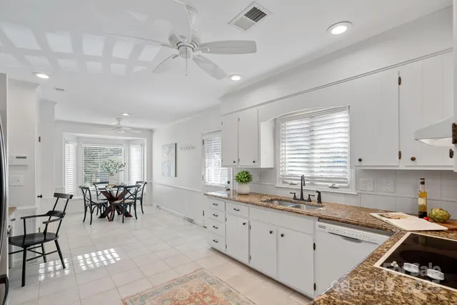 $679,000 | 1622 Piccadilly Drive, Charlotte, NC 28211