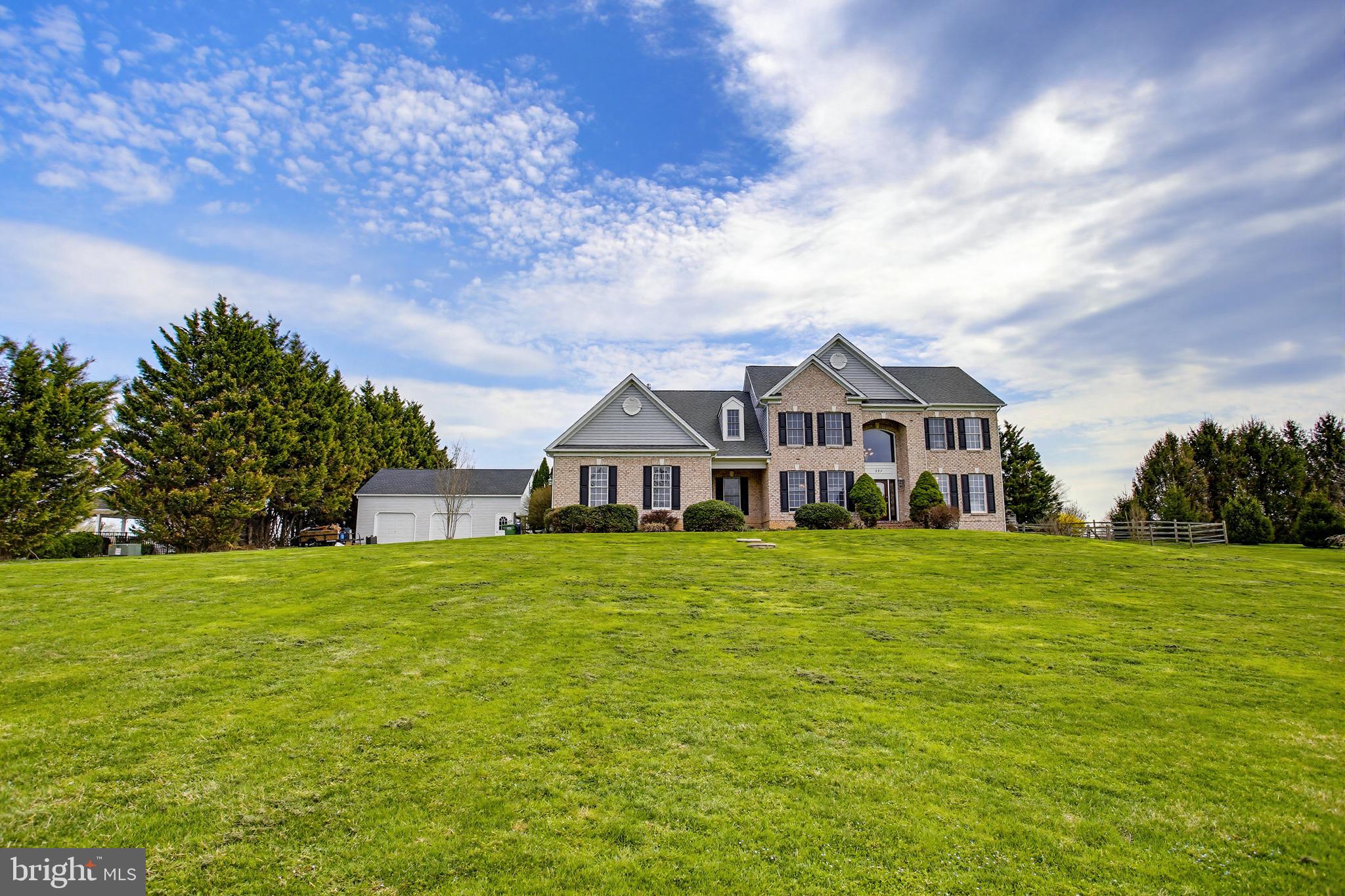 Palacial Colonial on 2.7 Acre Lot