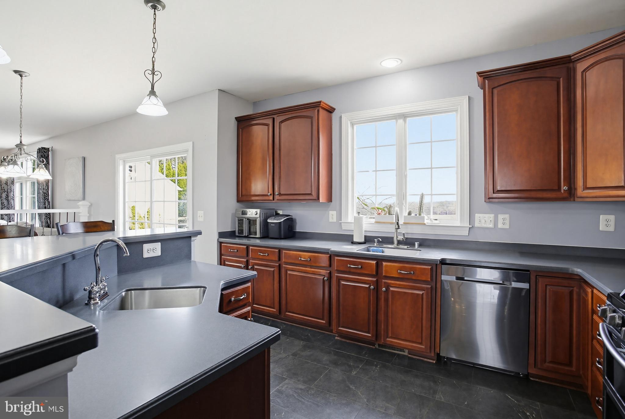 337 Chestnut Hill Road Forest Hill, MD 21050 - Photo 17 of 57 Plenty of Cabinets and Counter Space