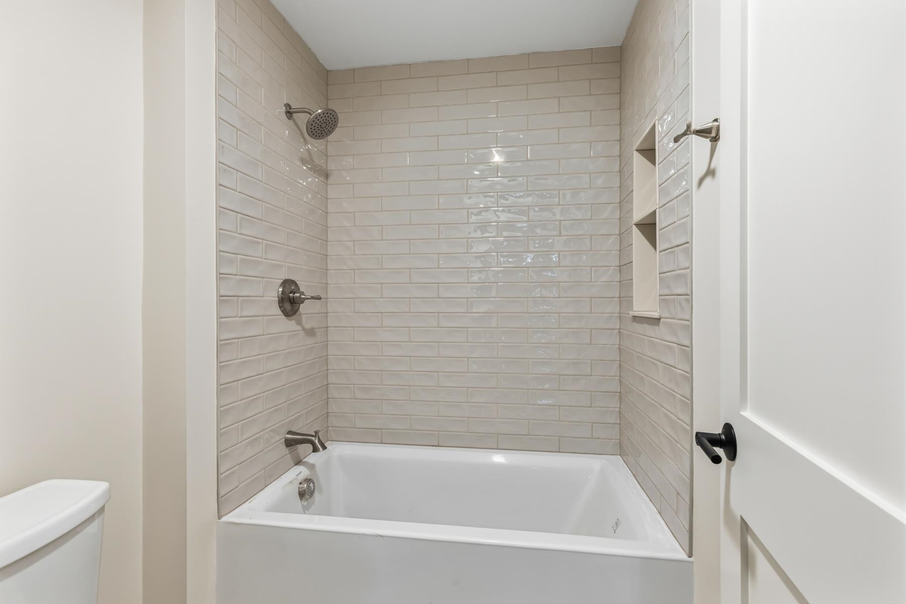 86 Wadleigh Street, Unit 34 Exeter, NH 03833 - Photo 8 of 9