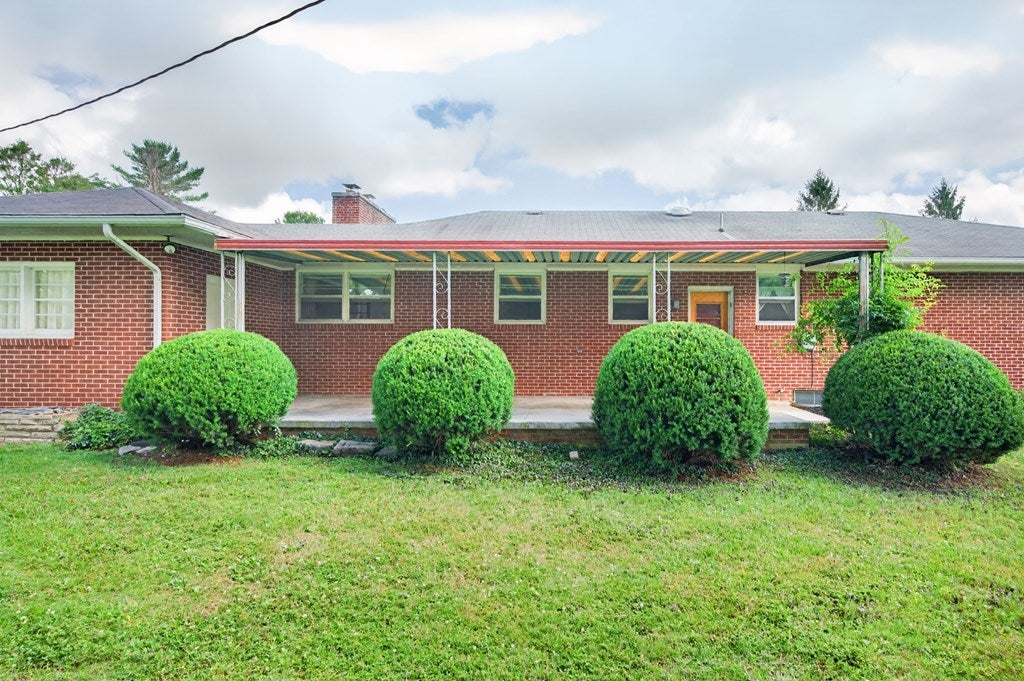 213 East Buck Avenue Rural Retreat, VA 24368 - Photo 69 of 86 Gallery Image 69
