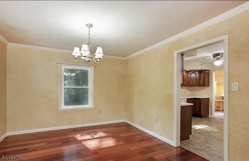 66 Maple Street Watchung, NJ 07069 - Photo 4 of 17