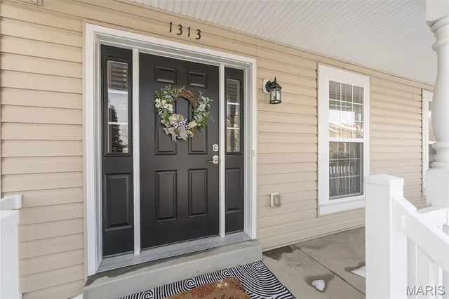 $399,900 | 1313 Commons Circle, Cottleville, MO 63304