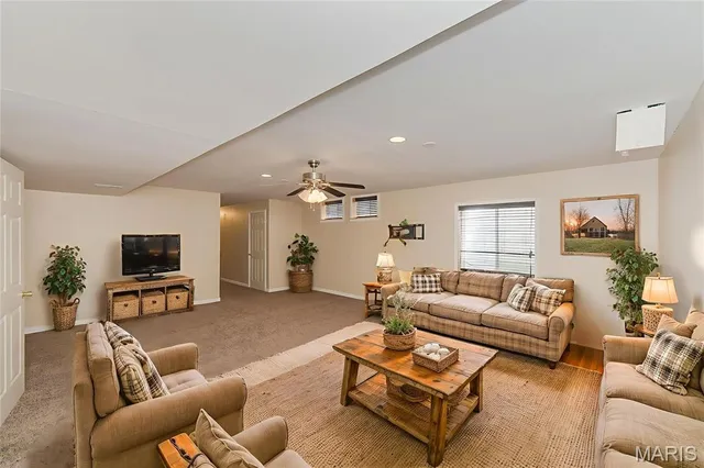 $399,900 | 1313 Commons Circle, Cottleville, MO 63304