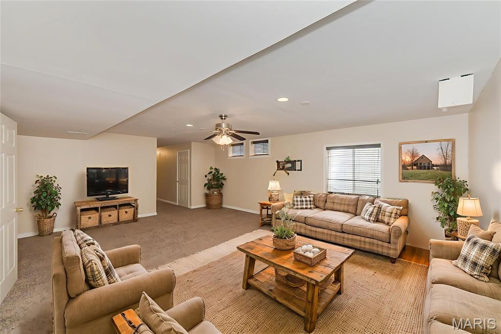 1313 Commons Circle Cottleville, MO 63304 - Photo 27 of 47