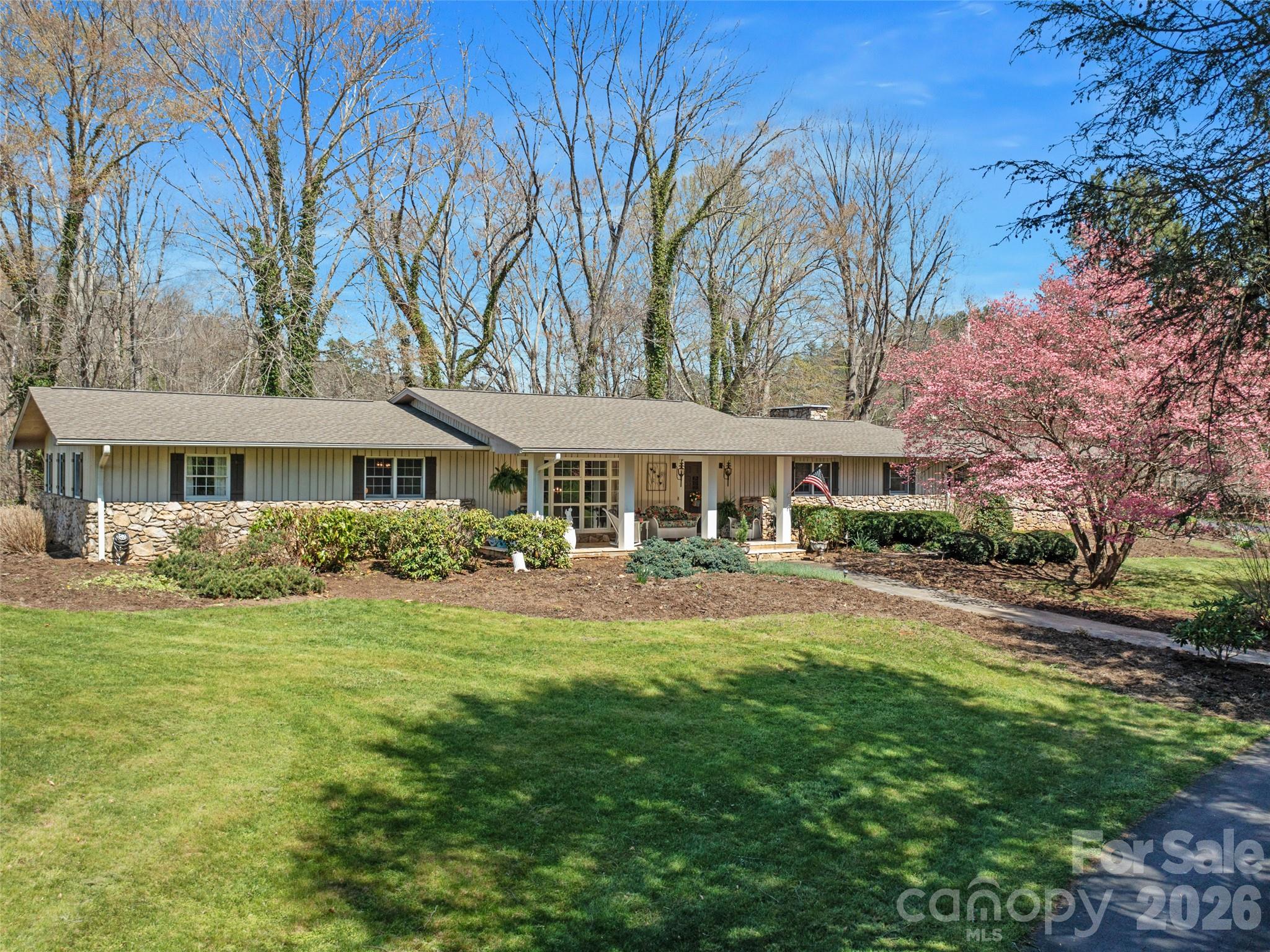 1617 California Creek Road Mars Hill, NC 28754 - Photo 4 of 48