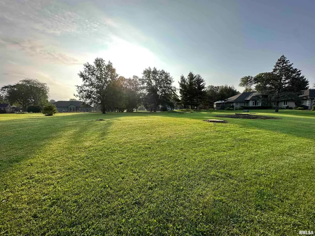 $55,000 | 4 Hampton Court, Galesburg, IL 61401