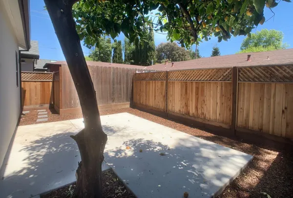 $5,000 | 295 Murlagan Avenue, Mountain View, CA 94043