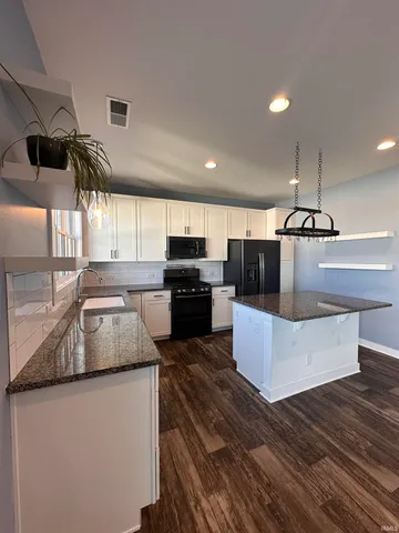 $2,500 | 5700 Baywater Drive, Newburgh, IN 47630